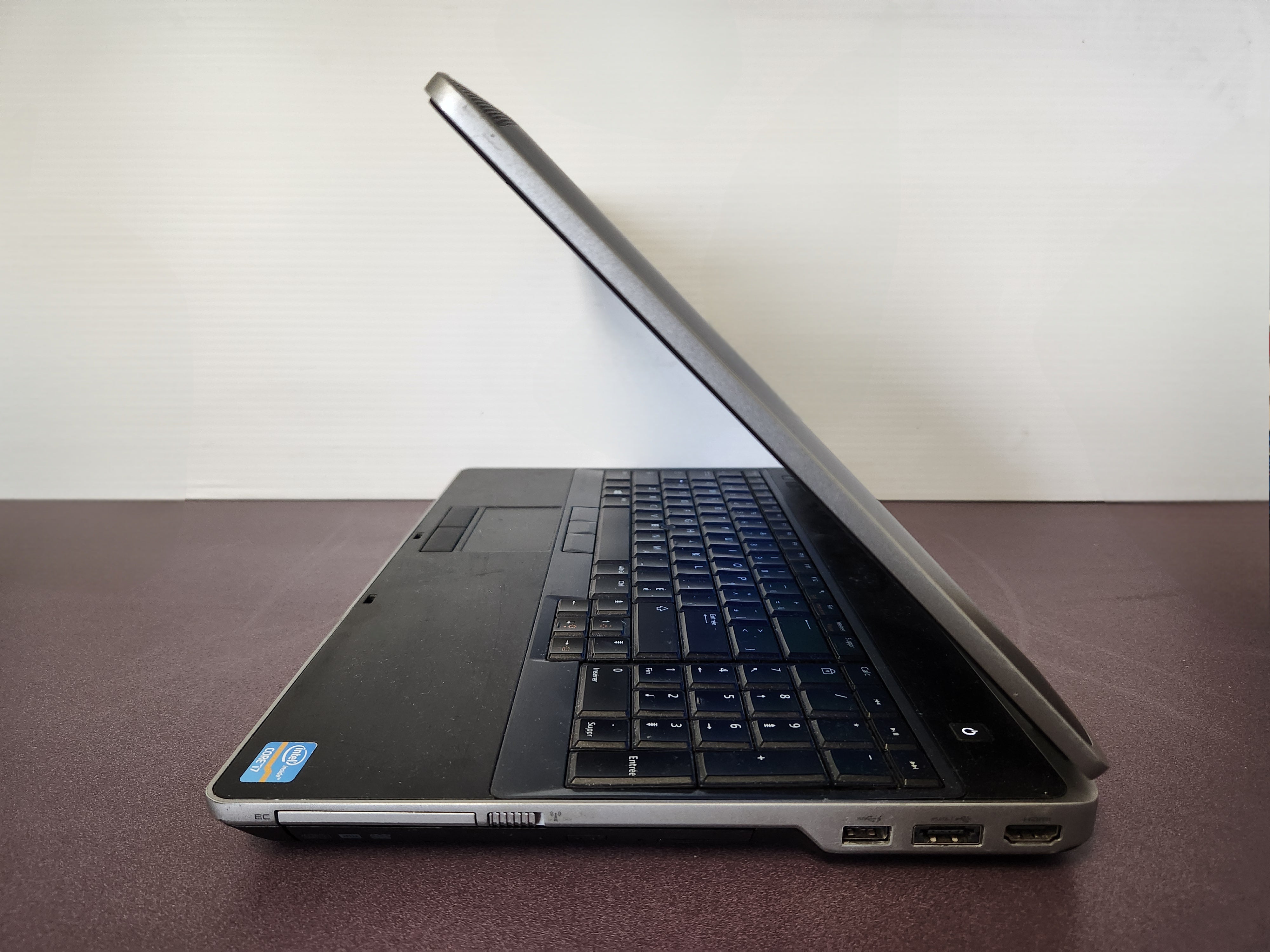 Dell Latitude E6530 - Refurbished Laptop