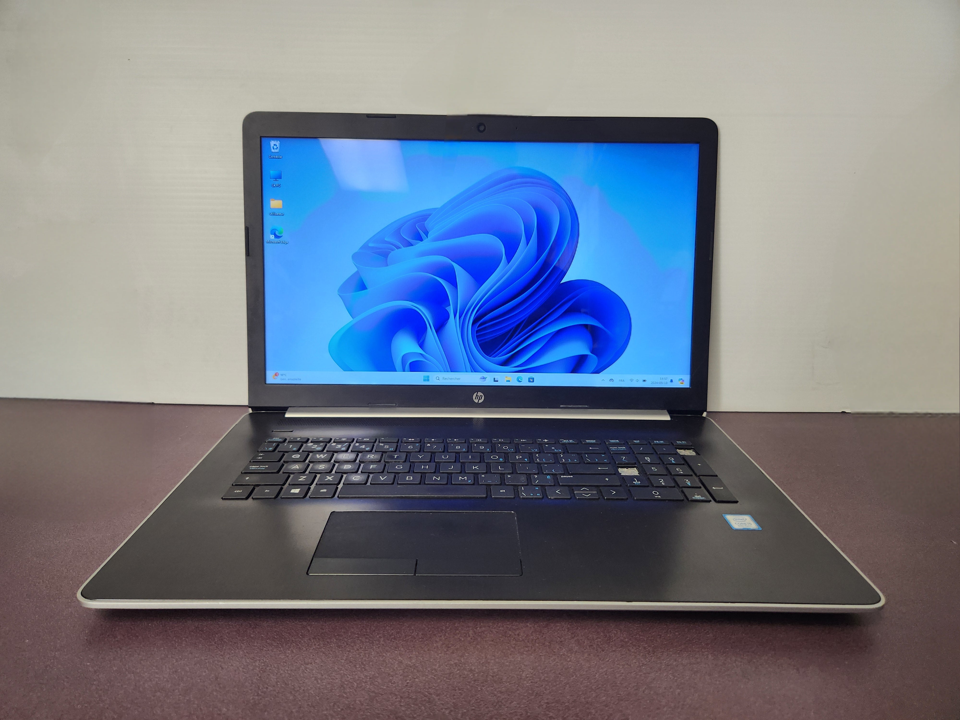 HP 17-BY1003CA - Refurbished Laptop